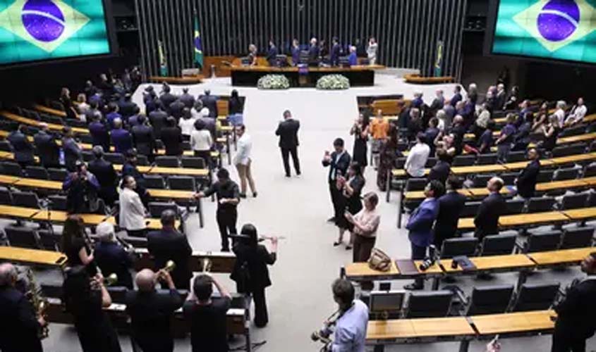 Câmara terá mais reeleições em 2026 com menos candidatos