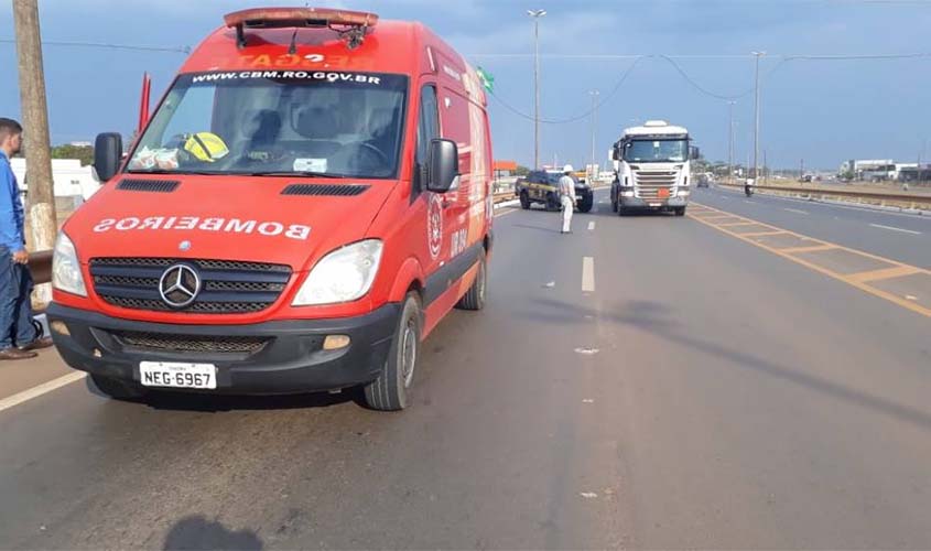 Motociclista fica ferida após ter pescoço atingido por cabo de internet enquanto transitava pela BR-364