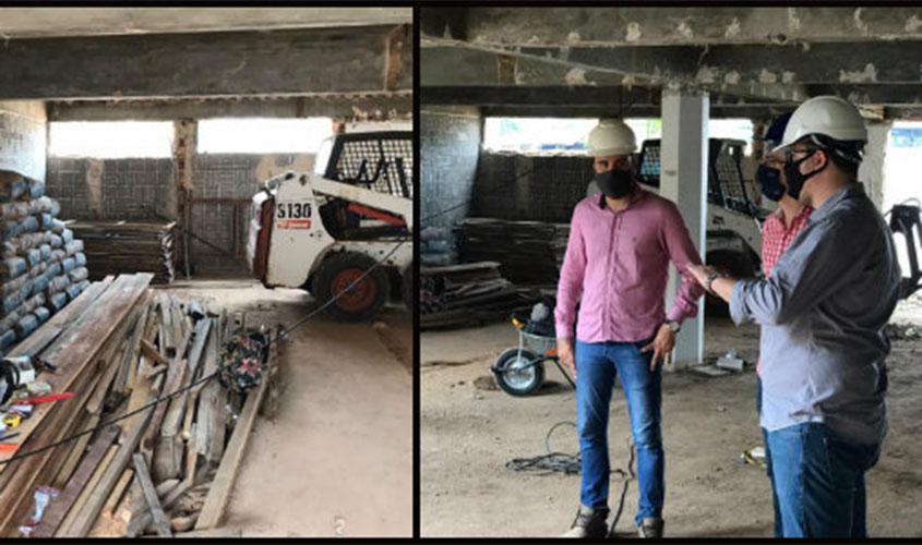 Administração do TJRO faz visita à obra da nova Emeron