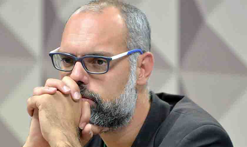 Google vence blogueiro Allan dos Santos na Justiça e não reativa seu canal no YouTube