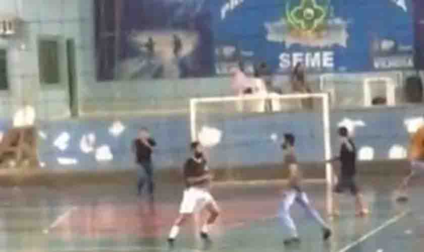 Atleta de Presidente Médici é agredido por empresário e torcedores dentro de ginásio