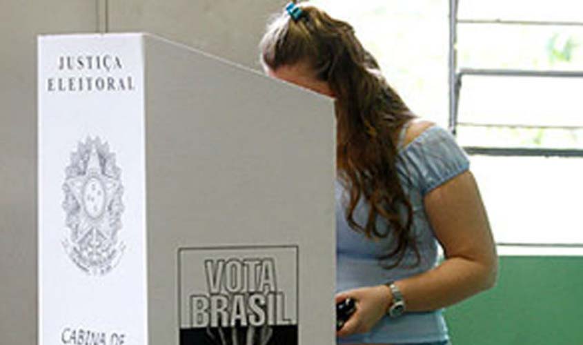 As mulheres são 52.65% do eleitorado e continuarão a ocupar apenas 15% das vagas de parlamentares? Tudo indica que sim... 