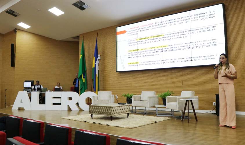 Em palestra na ALE, MP destaca a interlocução com legisladores no controle de constitucionalidade para garantir a efetividade das leis à sociedade