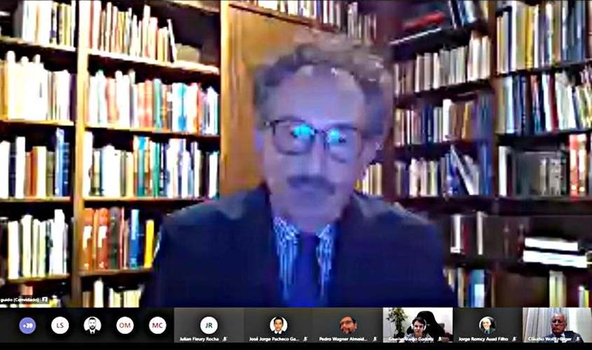 Curso virtual sobre Tribunal do Júri é aberto com palestra do psiquiatra forense Guido Palomba