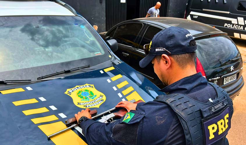 Em Porto Velho/RO, PRF apreende espingarda