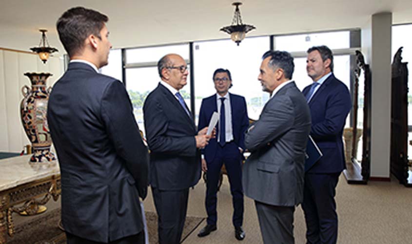 Ministro Gilmar Mendes discute prisão domiciliar para pais de menores de 12 anos