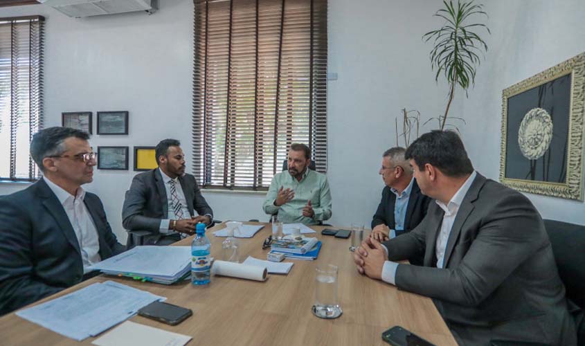 Construção de linha de transmissão que liga Abunã a Rio Branco é anunciada