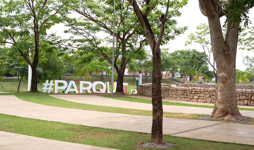 Prefeitura inicia montagem do Natal no Parque da Cidade