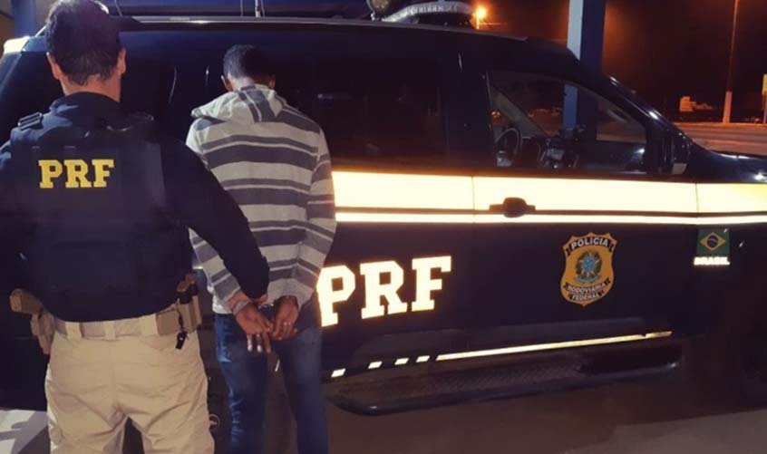 PRF e PM apreendem quase 7 quilos de maconha