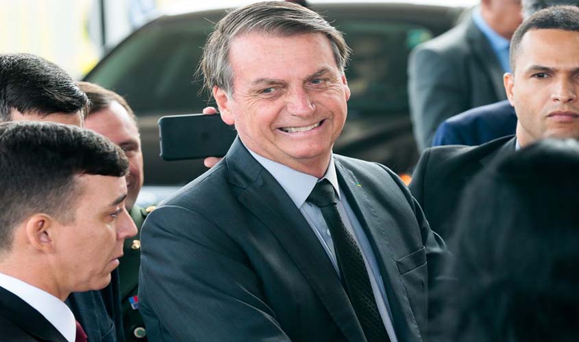Nenhum ministro fará parte de novo partido, diz Bolsonaro