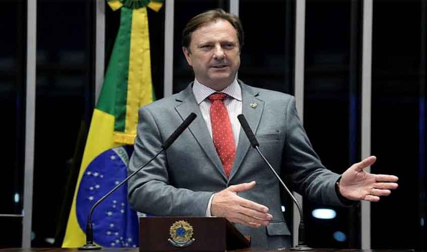 Cumprindo pena em Brasília, senador de Rondônia diz que sempre trabalhou dentro da lei e que vai provar sua inocência