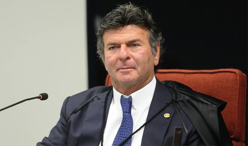 Ministro Fux rejeita habeas corpus contra exoneração de Roberto Alvim da Secretaria de Cultura