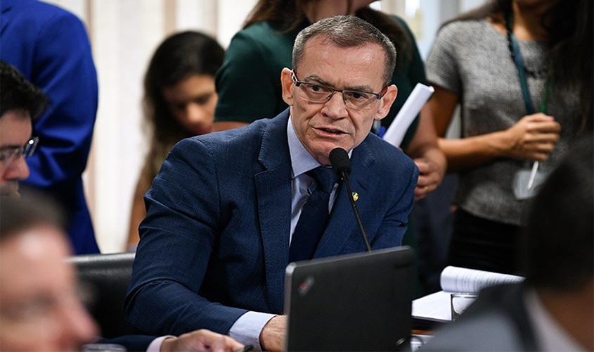 CCJ deve votar projeto que reserva às mulheres metade das candidaturas para o Legislativo