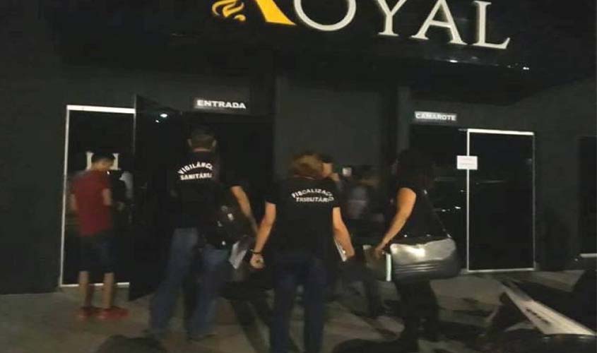 Gerente de tabacaria é preso após manter aberto estabelecimento que havia sido interditado pela Vigilância