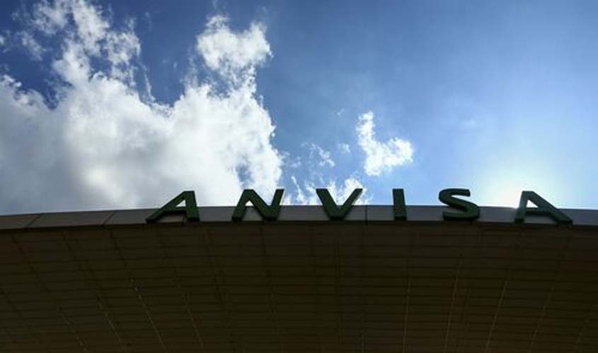 Anvisa proíbe pomadas capilares que podem causar até cegueira temporária