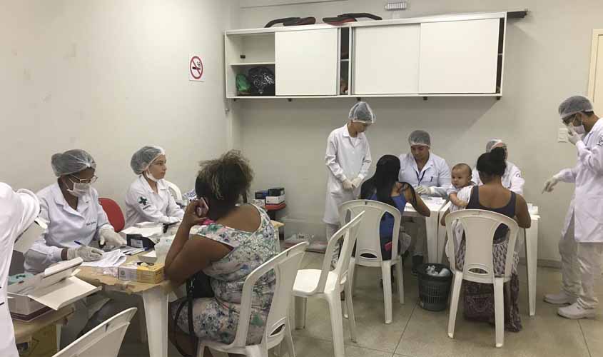 Acadêmicos do curso de Biomedicina realizam triagens no projeto