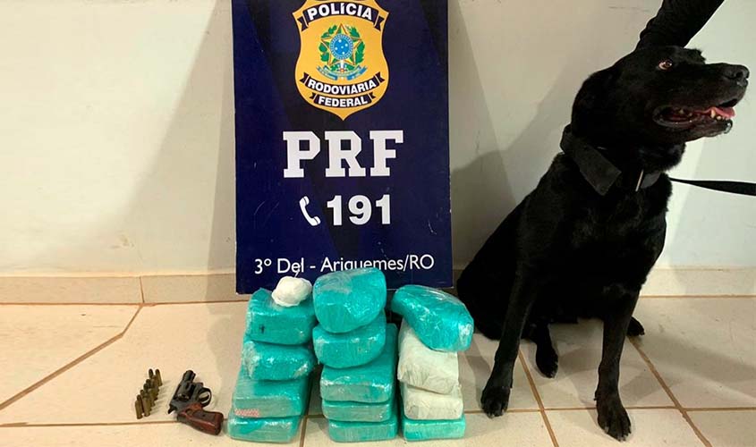 Em atuação conjunta, PRF e PM apreendem cerca de 14 quilos de cocaína