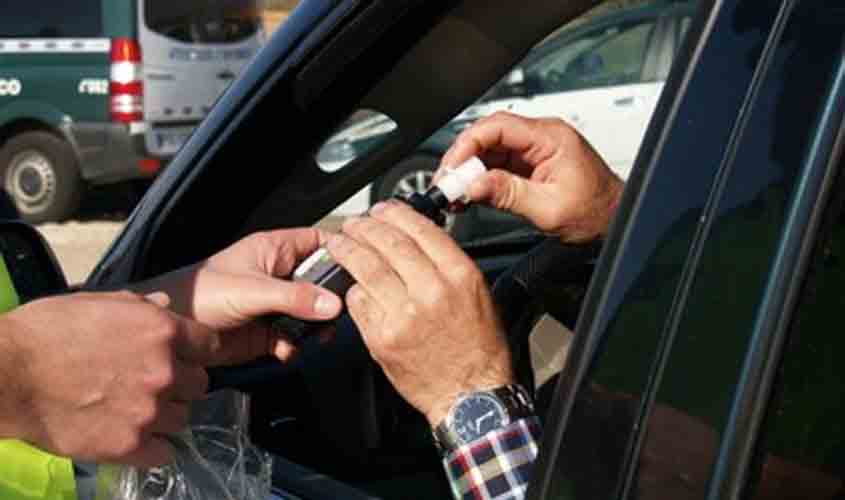 Norma que estabelece como infração a recusa de motorista em fazer o teste do bafômetro é constitucional, defende MPF