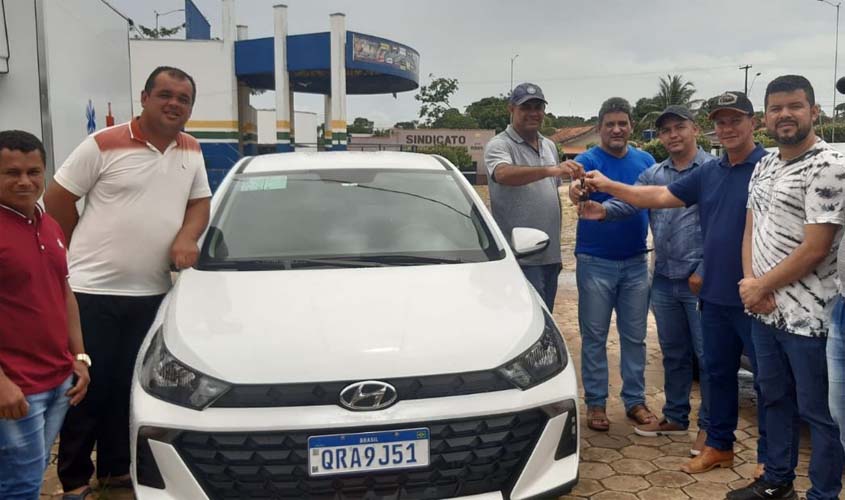 Saúde de Theobroma recebe veículo de emenda do Deputado Alex Redano