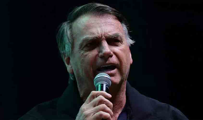 O ajuste de contas com a Democracia