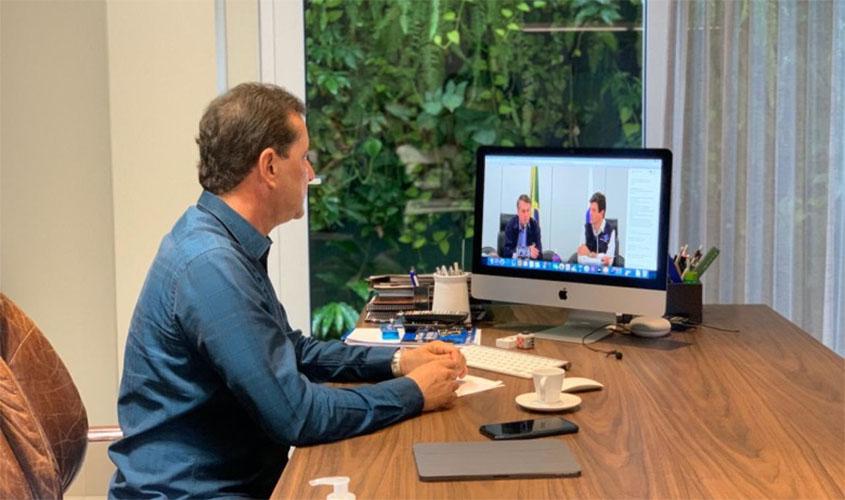 Prefeito participa de videoconferência com prefeitos das capitais e presidente Jair Bolsonaro para adotar medidas contra o coronavírus