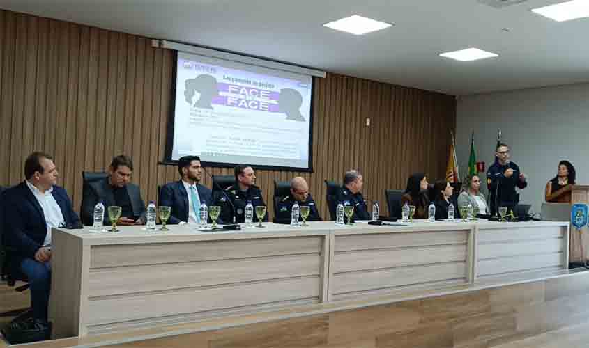 'Face a Face' é lançado em Ariquemes para combate à violência doméstica