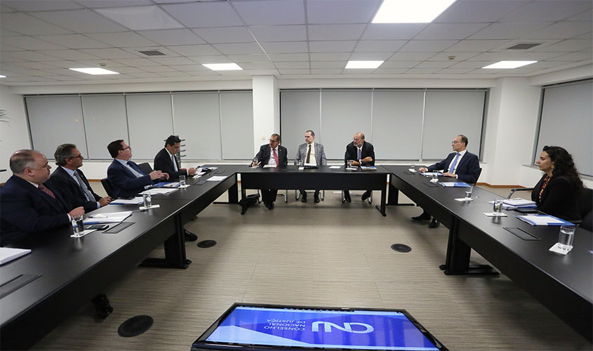 CNJ prorroga até 15 de maio regime de plantão na Justiça