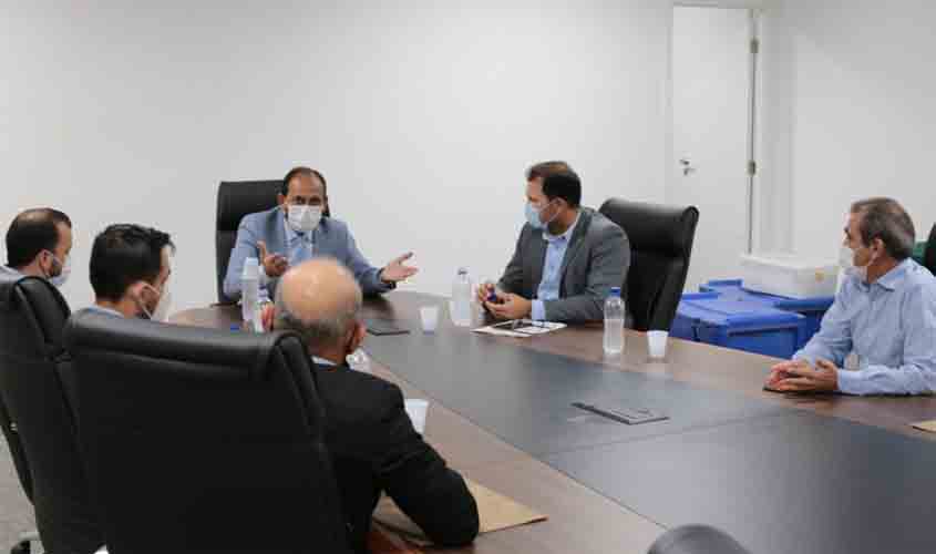 Deputado Laerte Gomes se reúne com cúpula do DER e defende ‘Passe Livre’ para pessoas com comorbidades e necessidade de transporte intermunicipal para tratamento médico