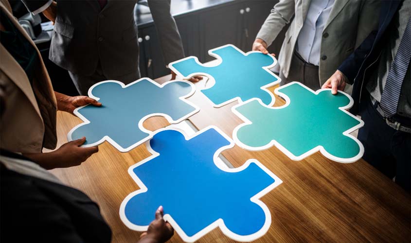 Existência de grupo econômico define responsabilidade solidária por período misto