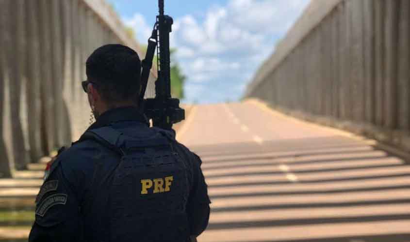PRF em Rondônia prende homem em flagrante por corrupção ativa