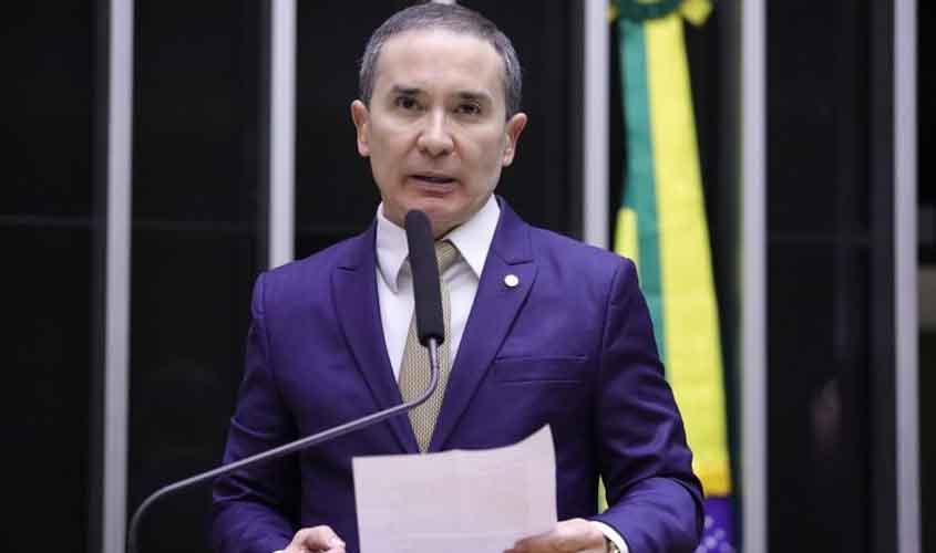 Projeto aumenta pena para corrupção passiva praticada por integrante do Judiciário  