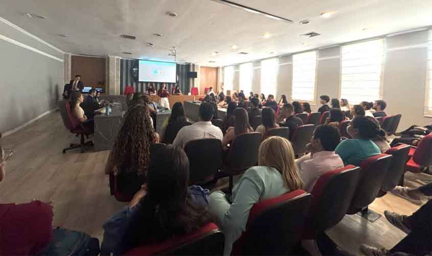 Oficinas Práticas do Projeto Jurismentor capacitam acadêmicos de Direito na OAB Rondônia