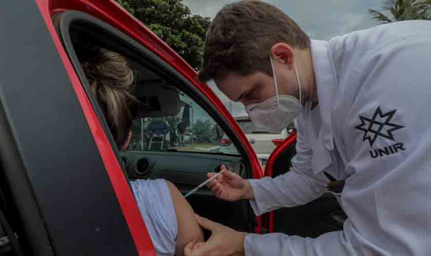 Força-tarefa vacina mais de 15 mil pessoas em Porto Velho