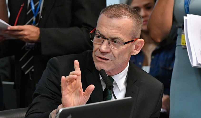 Projeto busca fim da prisão especial para quem tem ensino superior