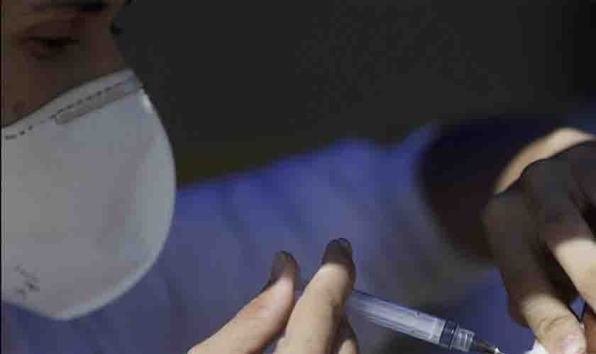 Brasil ainda precisa aplicar 196 milhões de doses e pode alcançar imunidade coletiva só em 2022