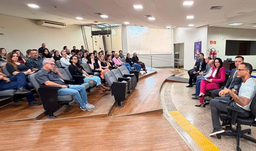 Jaru e Ouro Preto recebem o programa CPCAD Presente