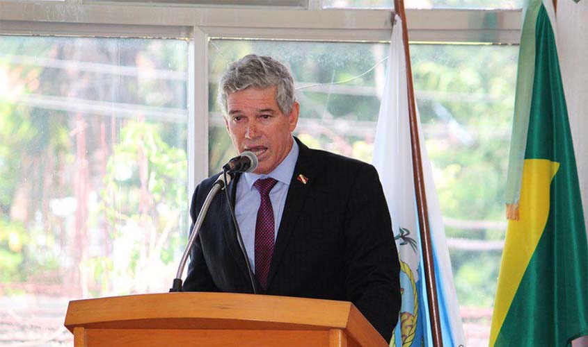 Vereador de Maricá e filho são mortos a tiros em casa