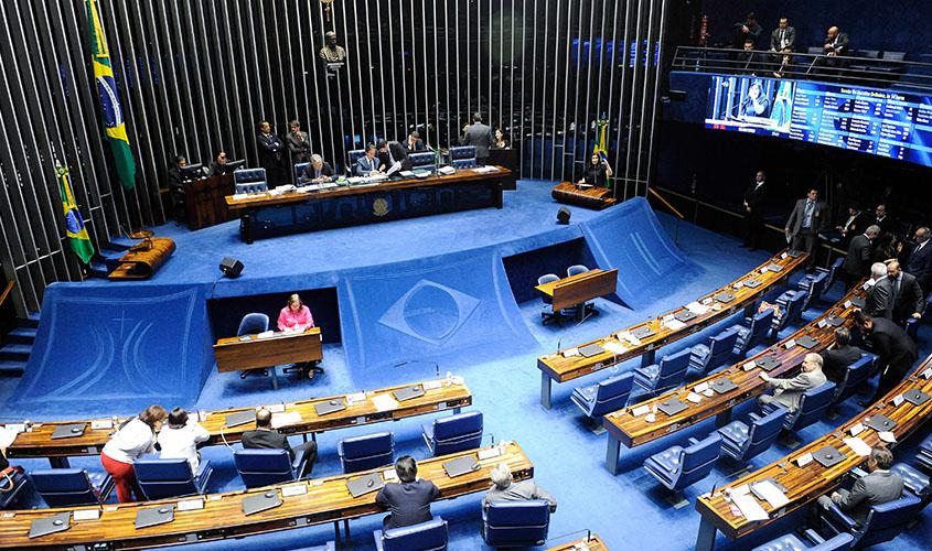 Acir, Silvia e Nazif: votos contra o governo