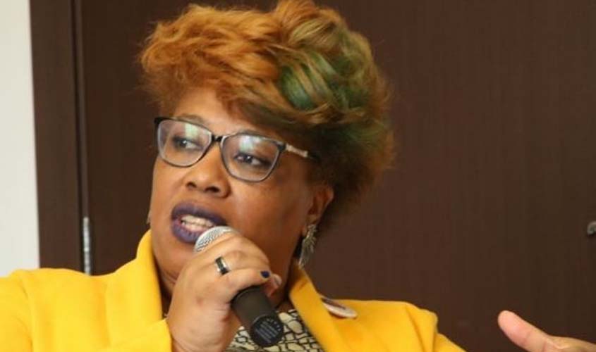 Professora Rosangela Hilário é candidata à deputada federal defendendo os excluídos