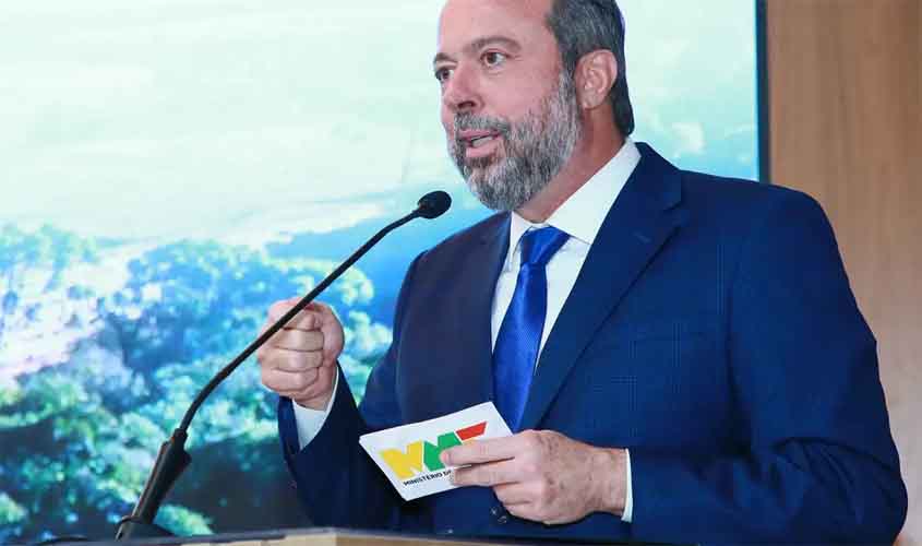 Governo estuda parceria com Bolívia para nova hidrelétrica binacional