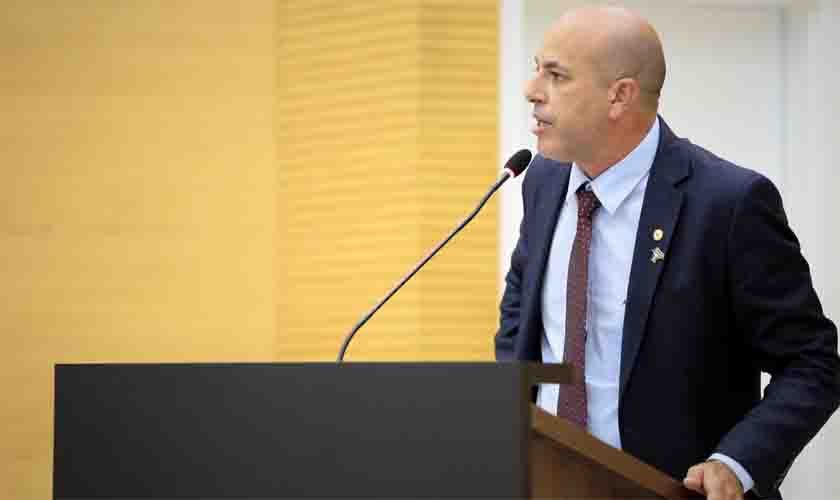 “Perdemos um grande homem”, lamenta deputado Ismael Crispin sobre morte do amigo e Sargento da Reserva, Paulo Cézar