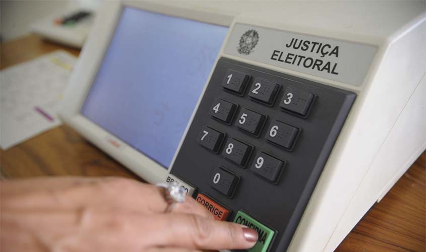 TSE e TREs divulgam carta defendendo segurança das urnas eletrônicas