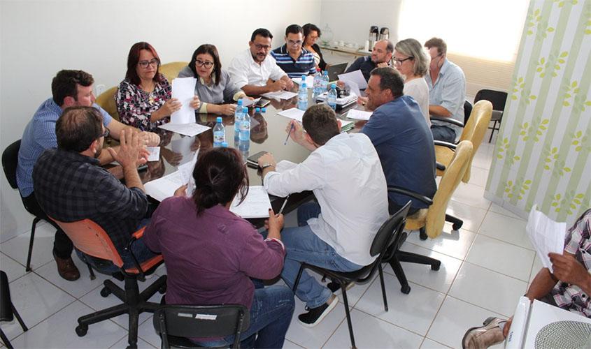 Sessões extraordinárias aprovam alterações na LDO e LOM