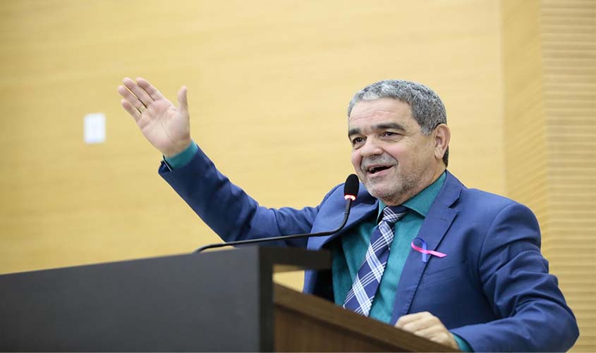 Aélcio da TV destaca emendas para garantir melhor estrutura nas escolas públicas