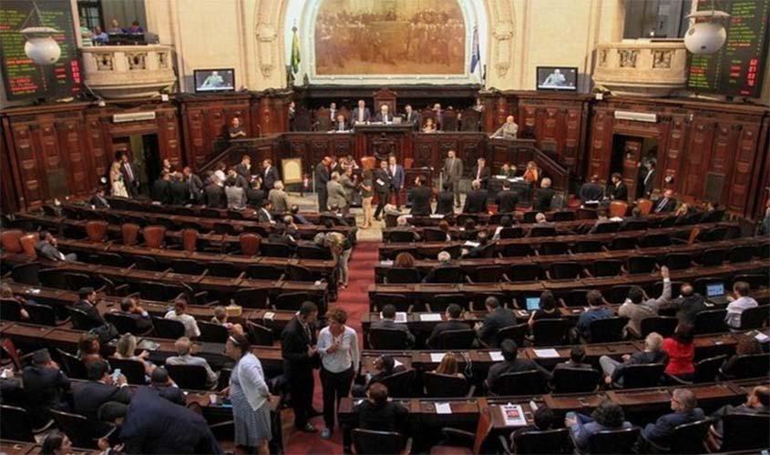 Alerj aprova soltura de deputados presos na Lava Jato