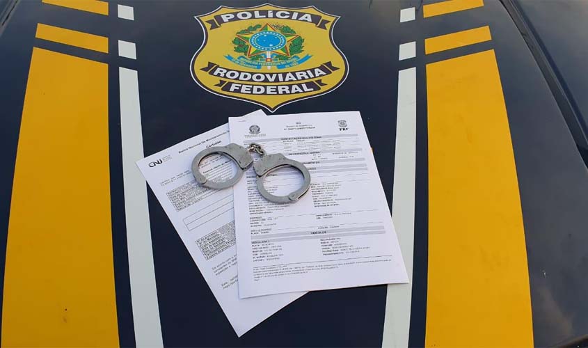 PRF cumpre mandado de prisão em Porto Velho