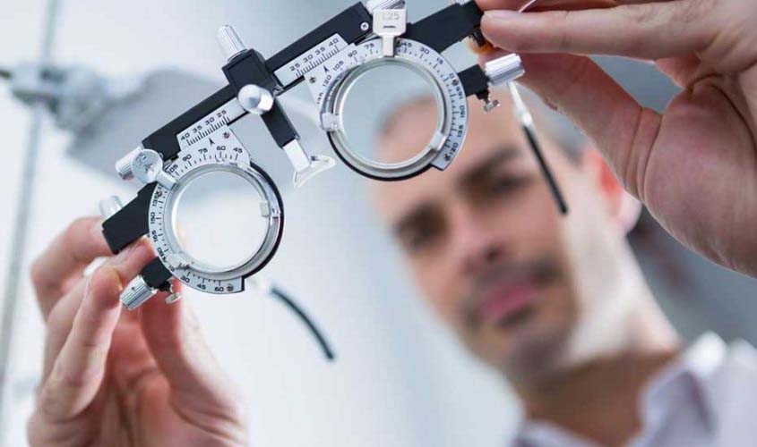 Ao mesmo tempo, STF reconhece optometrista como qualificado mas joga regulamentação para Congresso