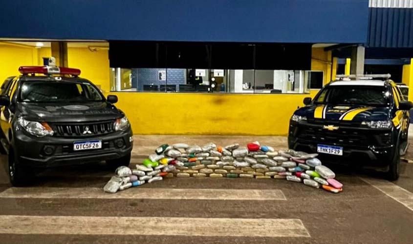 PRF apreende 69 kg de drogas em caminhão em RO