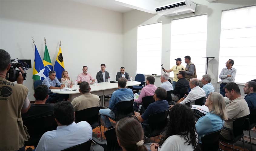 Prefeitura anuncia asfalto na rodovia Expresso Porto