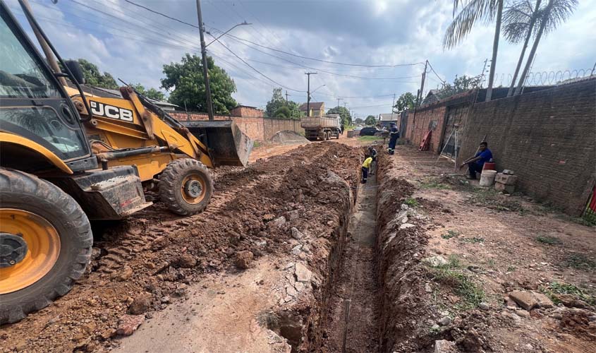 Drenagem avança em sete bairros com 508 manilhas instaladas